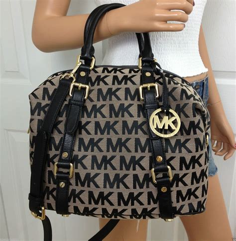 bedford michael kors dk khaki|Michael Kors leather shoulder bag.